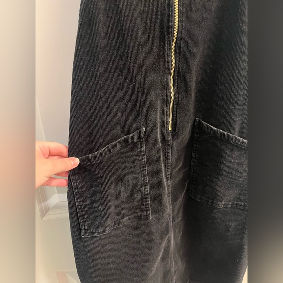 Black Corduroy Jumper, size L-XL - Picture 9 of 11